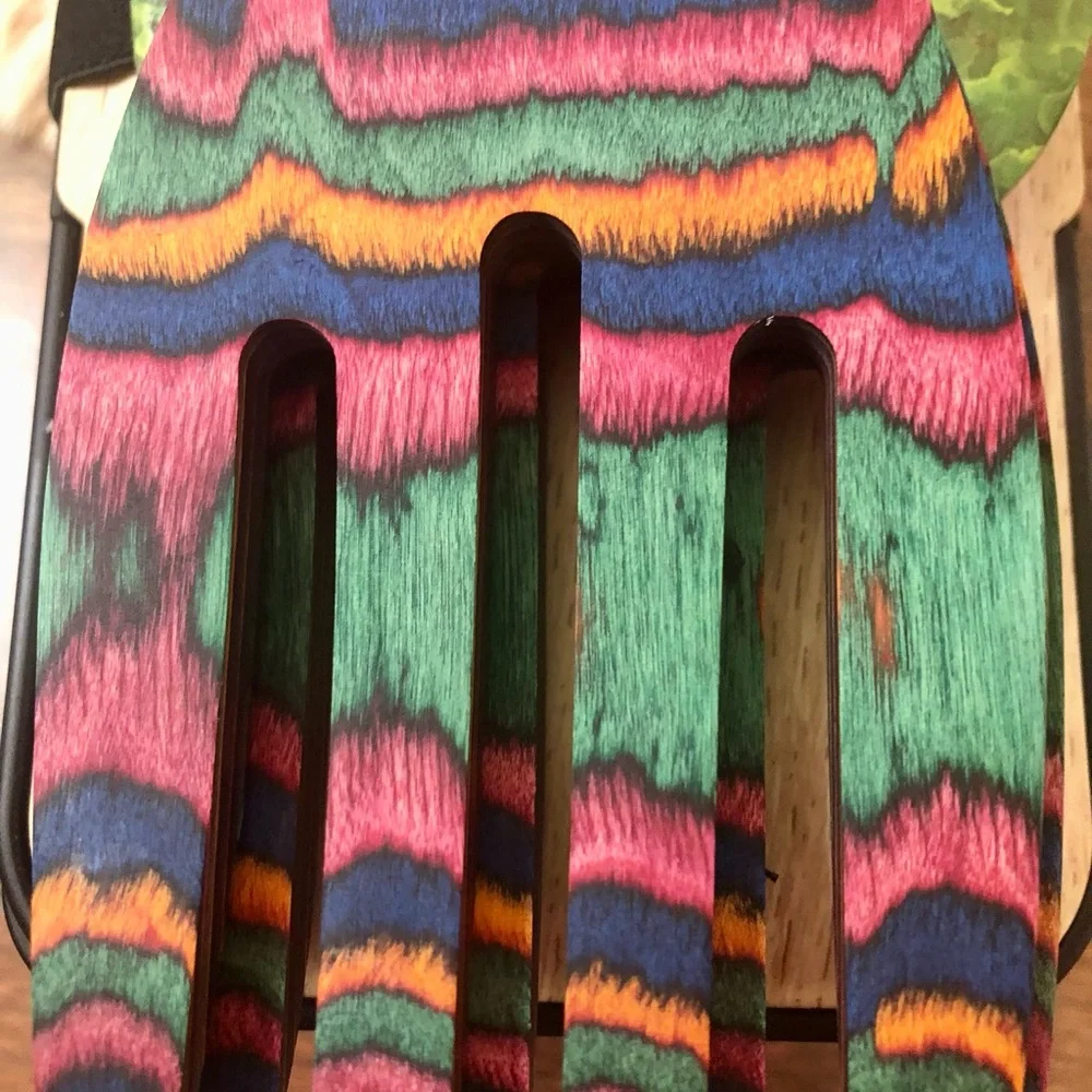 Pakka bamboo salad hands